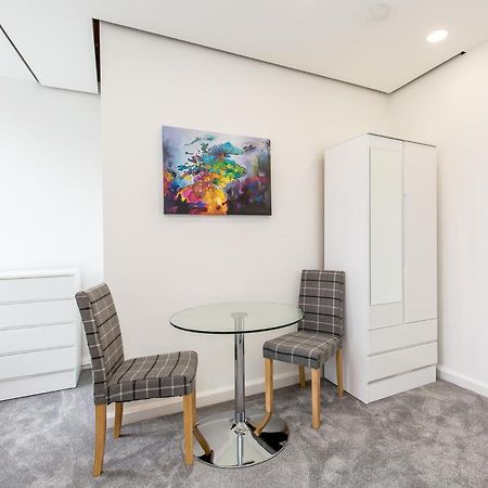 Modern Studio Next To Edinburgh Castle Διαμέρισμα Εξωτερικό φωτογραφία