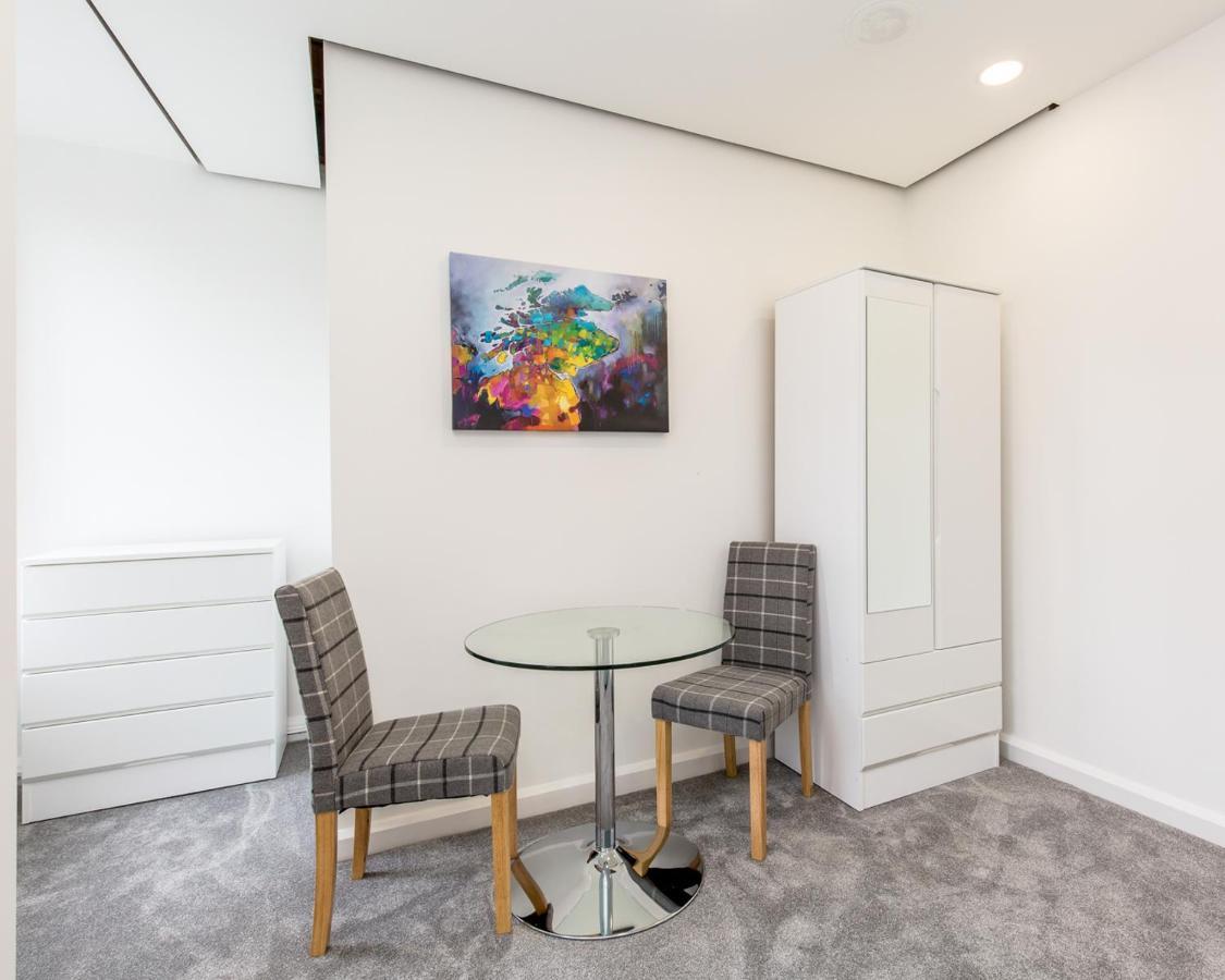 Modern Studio Next To Edinburgh Castle Διαμέρισμα Εξωτερικό φωτογραφία